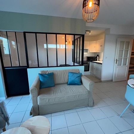 Appartement Plage Restaurant Et Parking Privatif 维姆勒 外观 照片