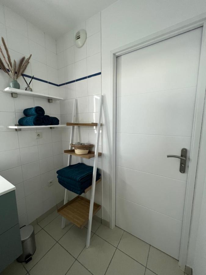 Appartement Plage Restaurant Et Parking Privatif 维姆勒 外观 照片